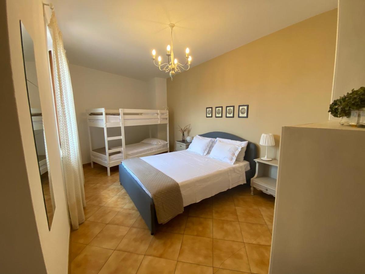 Casa Marcobando Villa Лука Екстериор снимка
