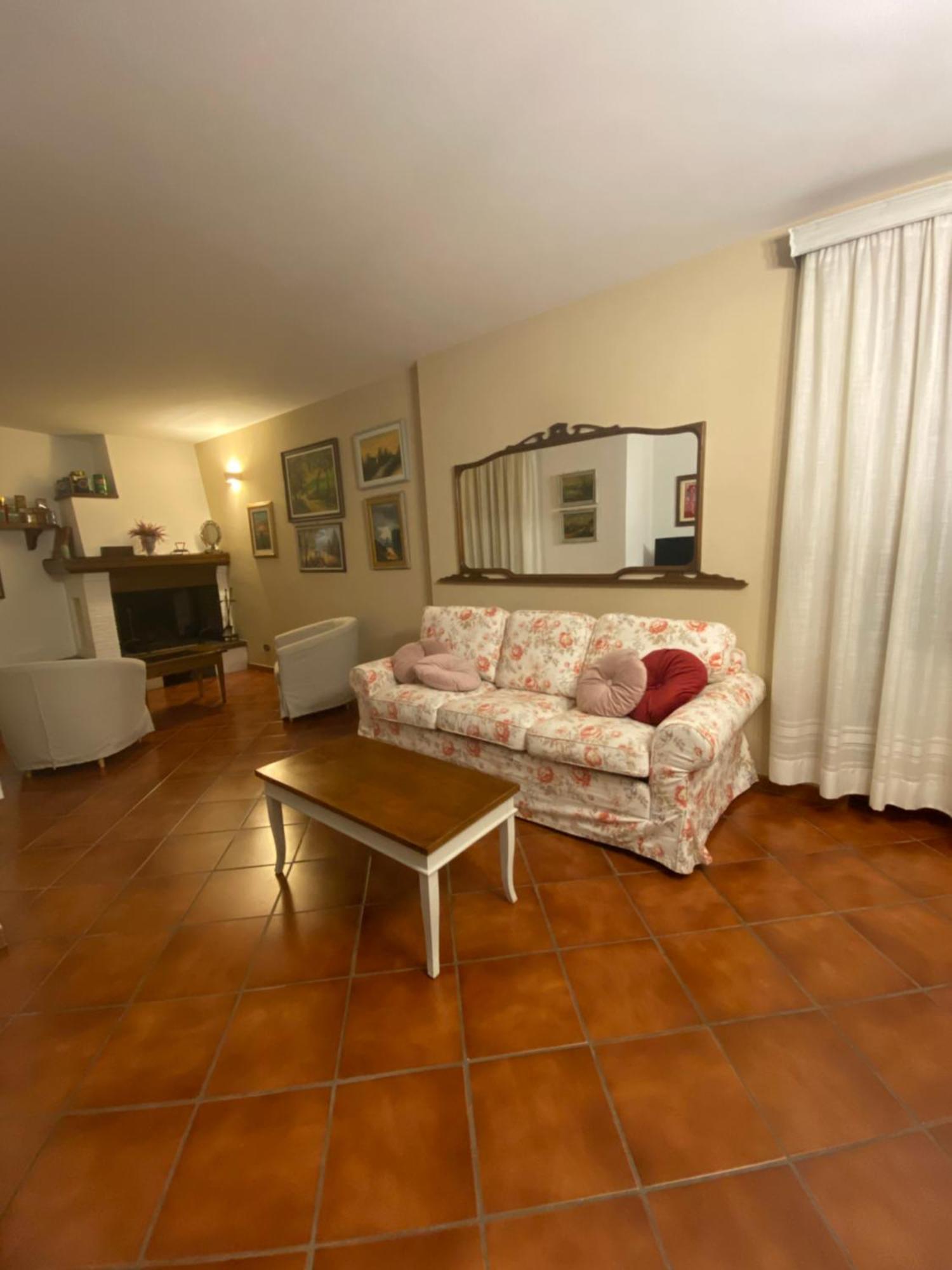 Casa Marcobando Villa Лука Екстериор снимка